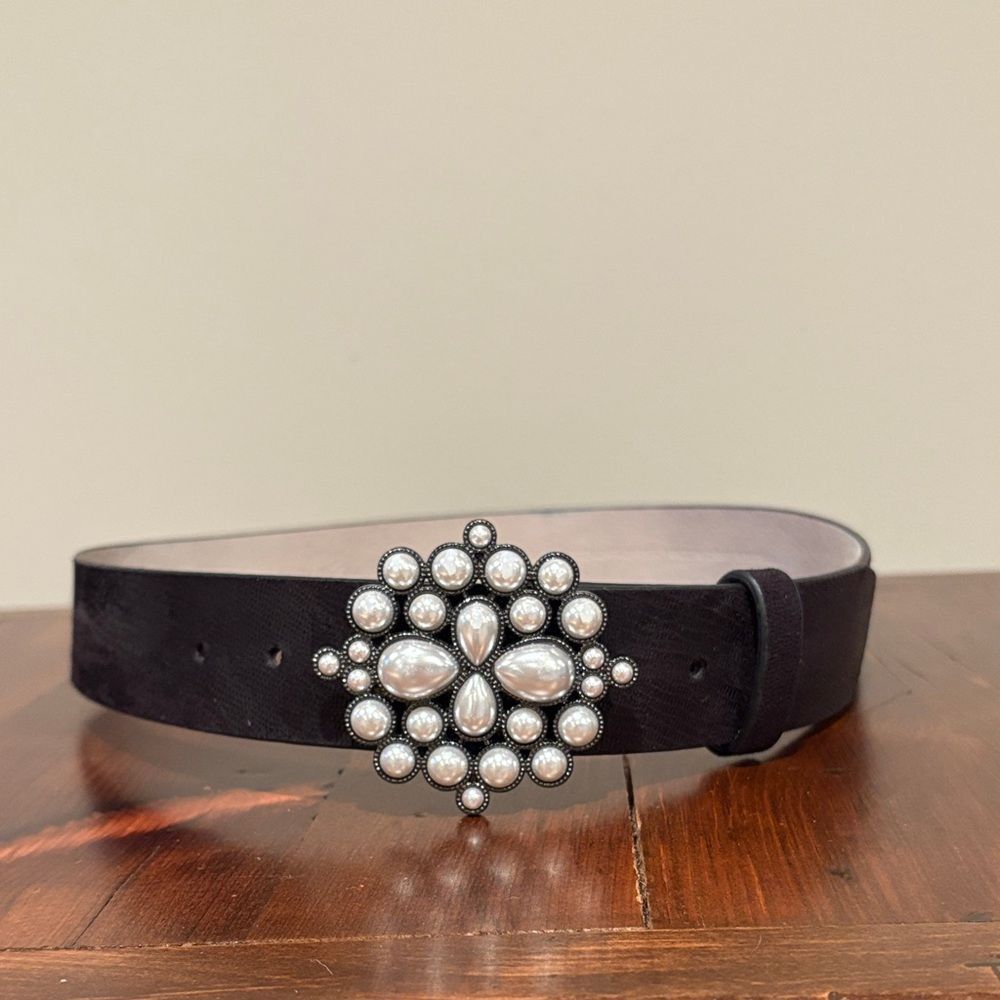 White House Black Market Black Reptile Pearl Embossed Belt Size S